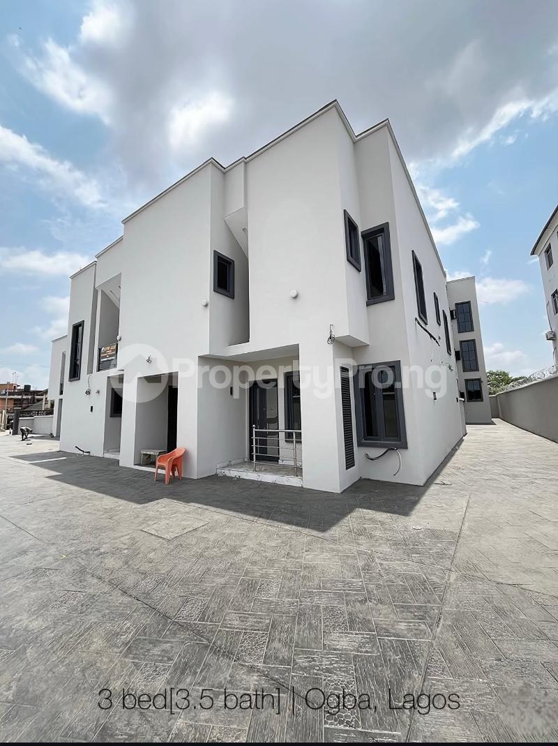 3 bedroom House for sale  Oke-Ira Ogba Lagos