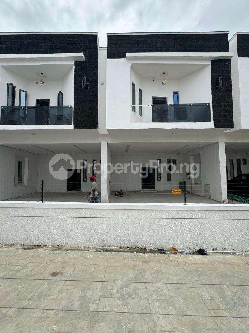 3 bedroom House for sale General Paint Abraham Adesanya Ajah Lagos