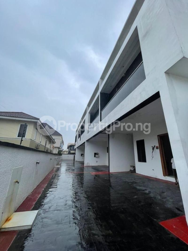 3 bedroom House for sale Ikota Lekki Lagos