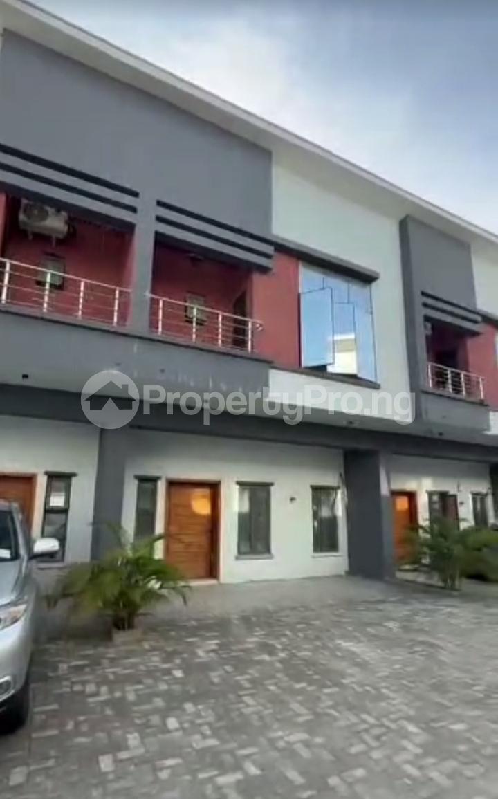 3 bedroom House for sale Lbs Abraham adesanya estate Ajah Lagos