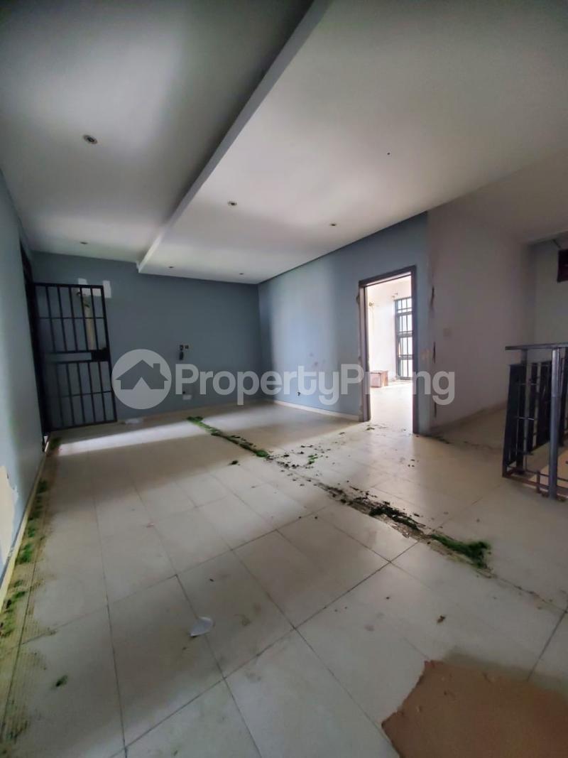 3 bedroom House for rent Mobil Road Ajah Lagos