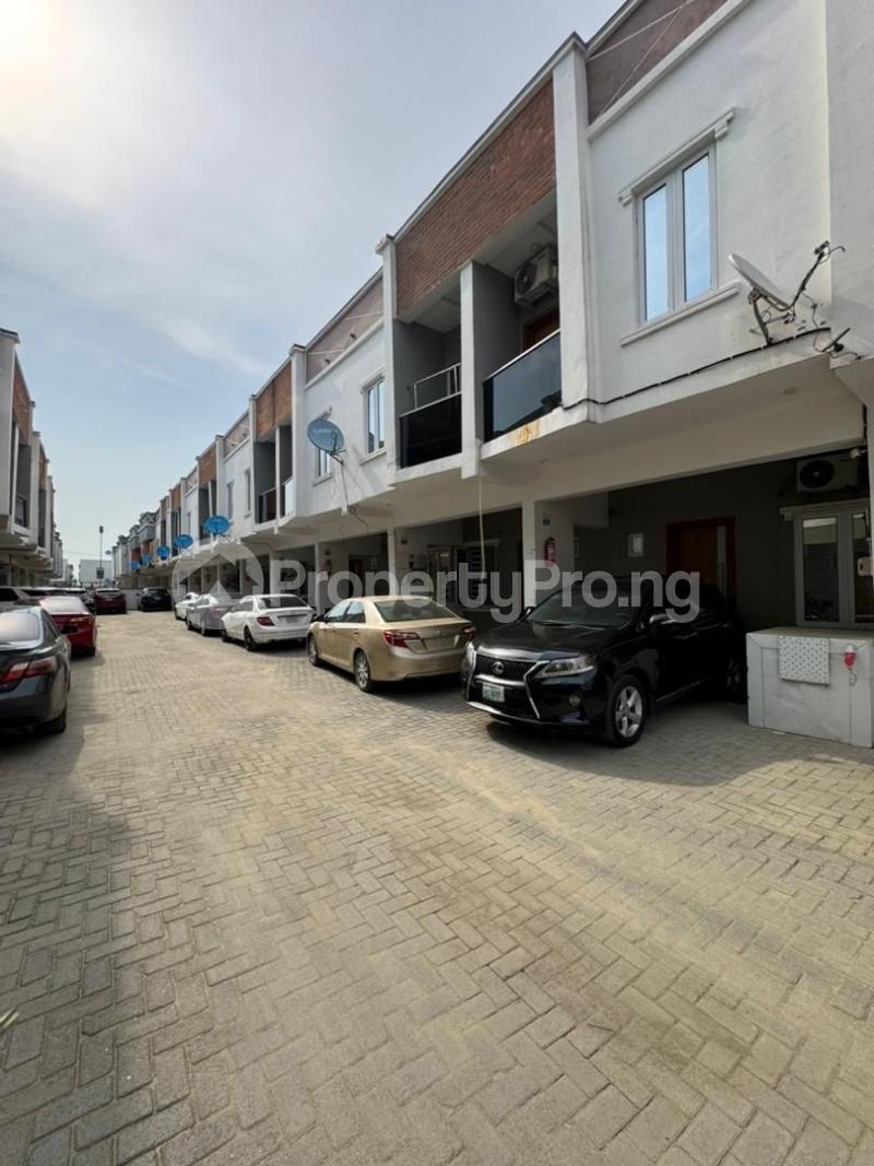 3 bedroom House for rent Ikota Lekki Lagos