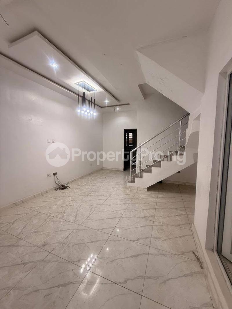 3 bedroom House for sale Ikota Lekki Lagos