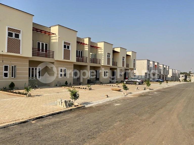 3 bedroom House for sale Gwarinpa Abuja