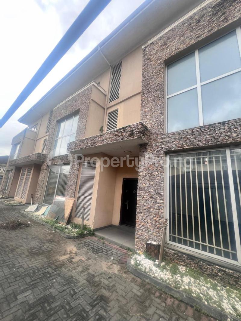 3 bedroom Commercial Property for rent Lekki Phase 1 Lekki Lagos