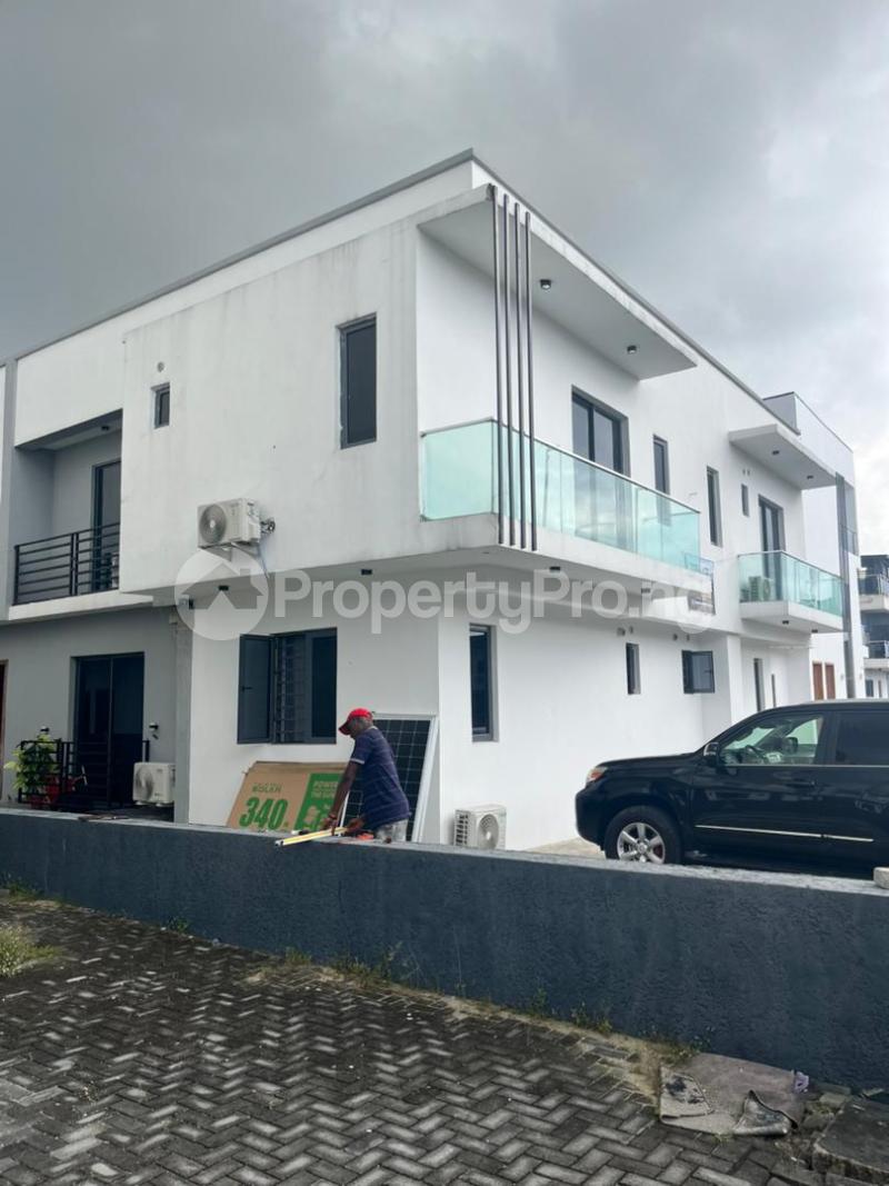 4 bedroom House for sale Abraham adesanya estate Ajah Lagos