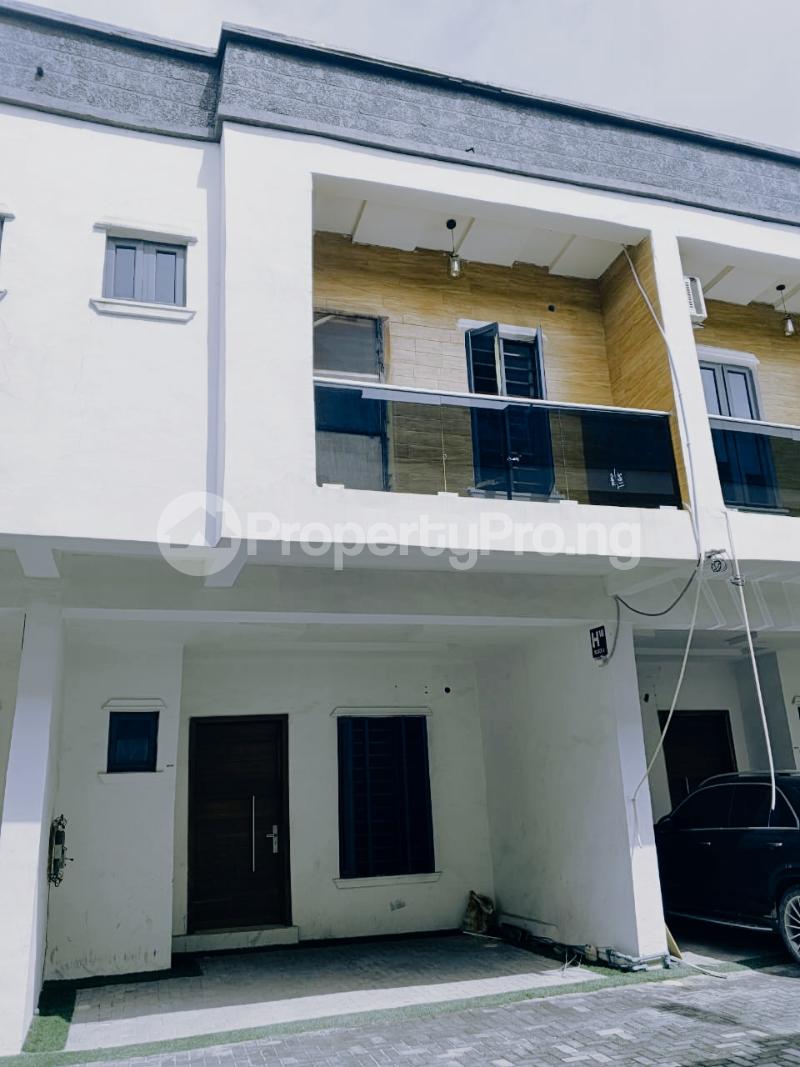 3 bedroom House for rent Ikota Gra Lekki Lagos. Ikota Lekki Lagos