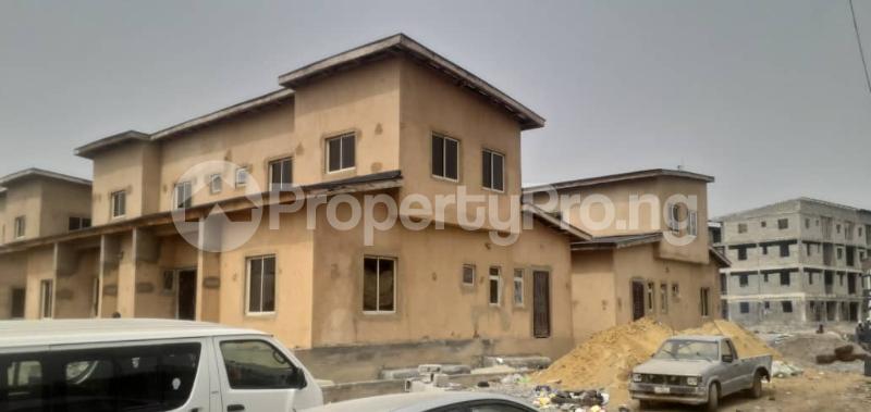 3 bedroom House for sale Tejuosho Yaba Lagos