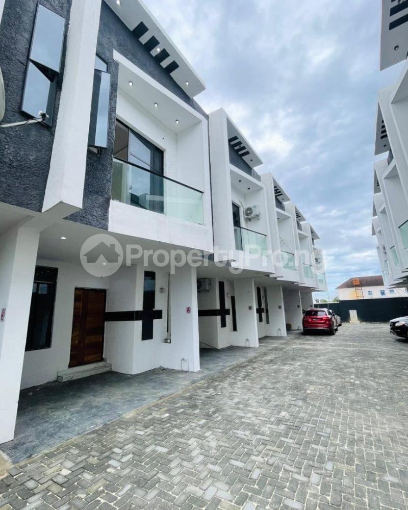 3 bedroom House for sale Ikota Lekki Lagos