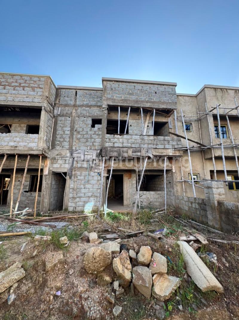 3 bedroom House for sale Von Road Airport Road Lugbe Abuja Lugbe Abuja