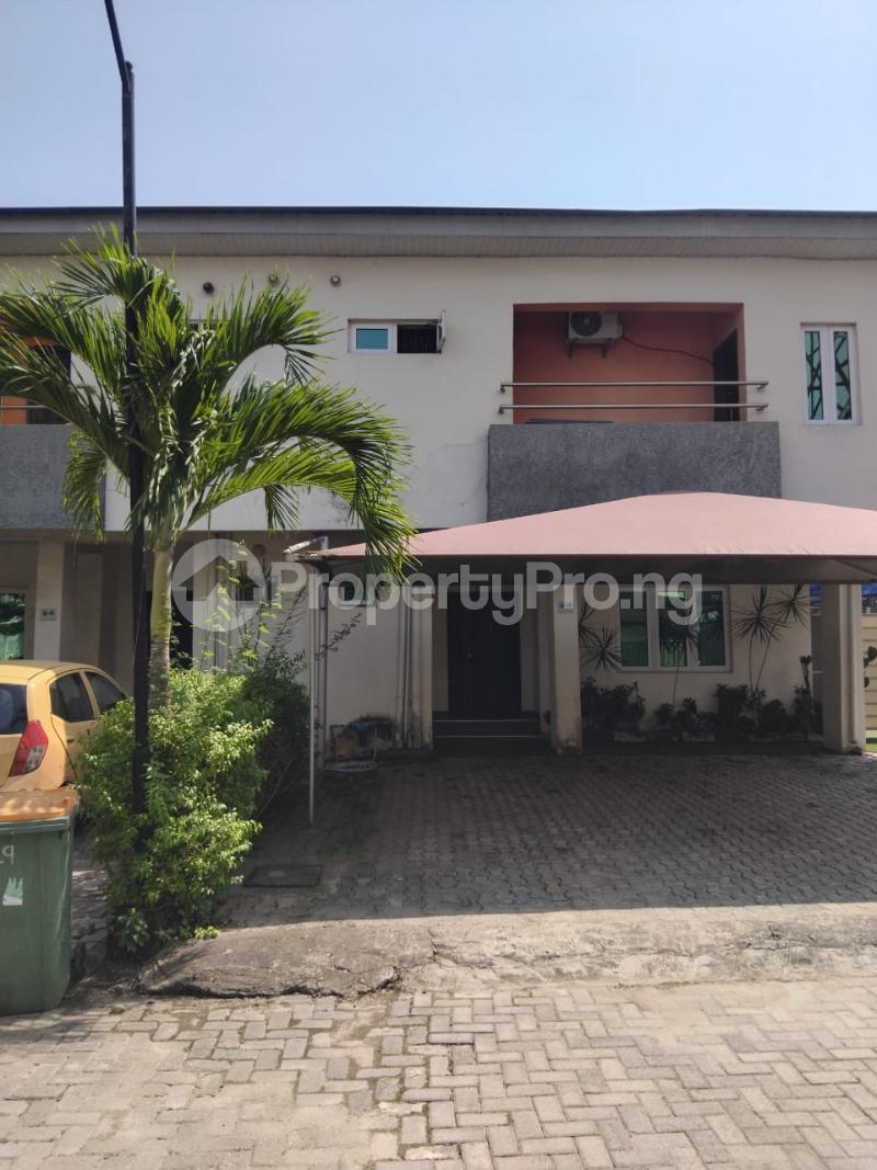 3 bedroom House for sale Chisco Bus Stop, Ikate Lekki Lagos