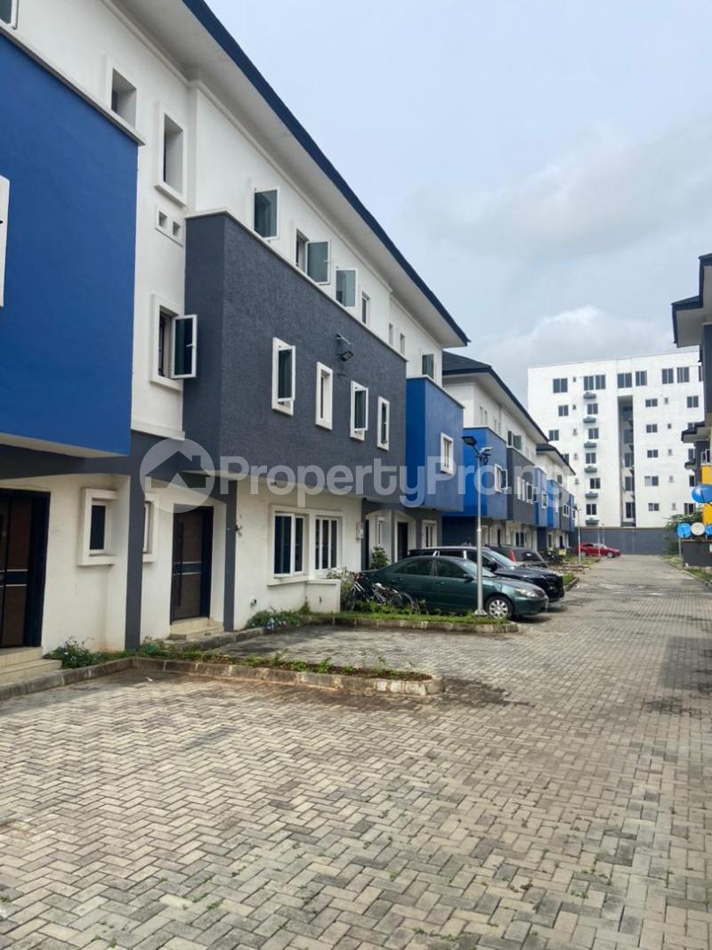 3 bedroom House for rent Ikate Lekki Lagos