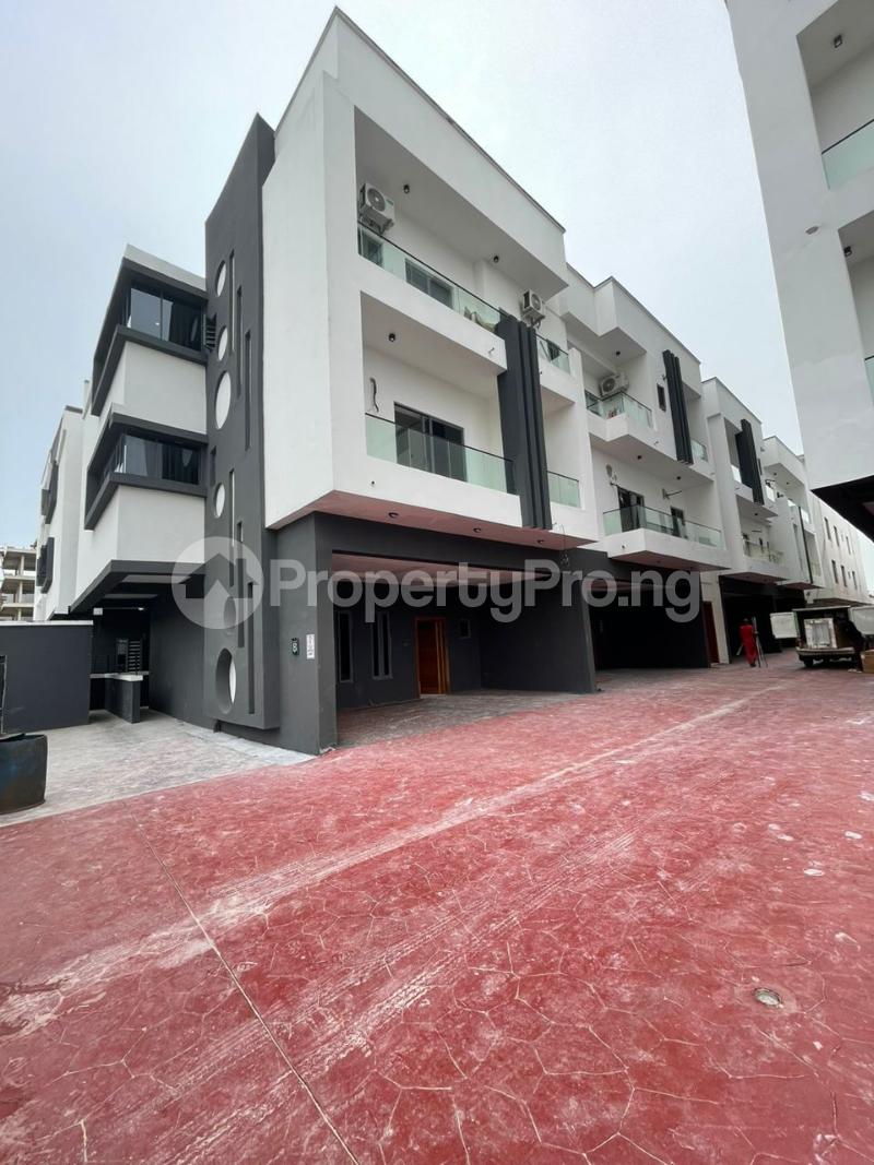 3 bedroom House for rent . Ikate Lekki Lagos