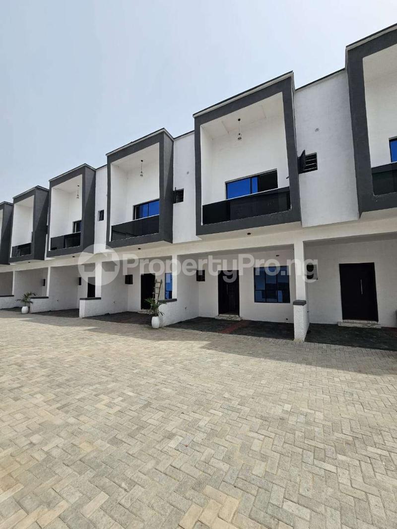 3 bedroom House for rent Lbs Ajah Lagos
