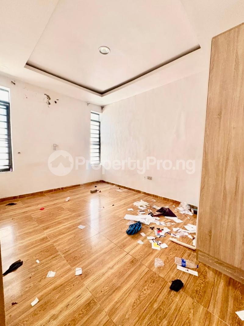 3 bedroom House for rent Orchid Lekki Lagos. Orchid Lekki Lagos