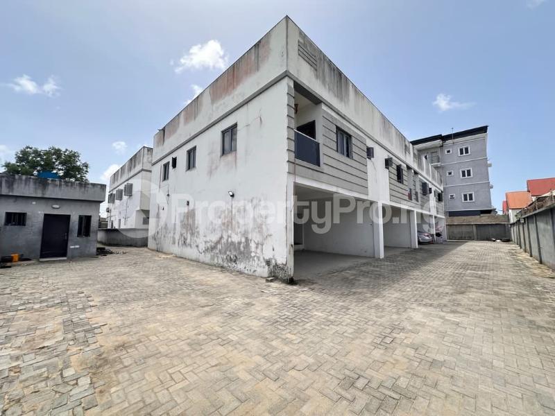 3 bedroom House for rent Mobil Road Ilaje Ajah Lagos