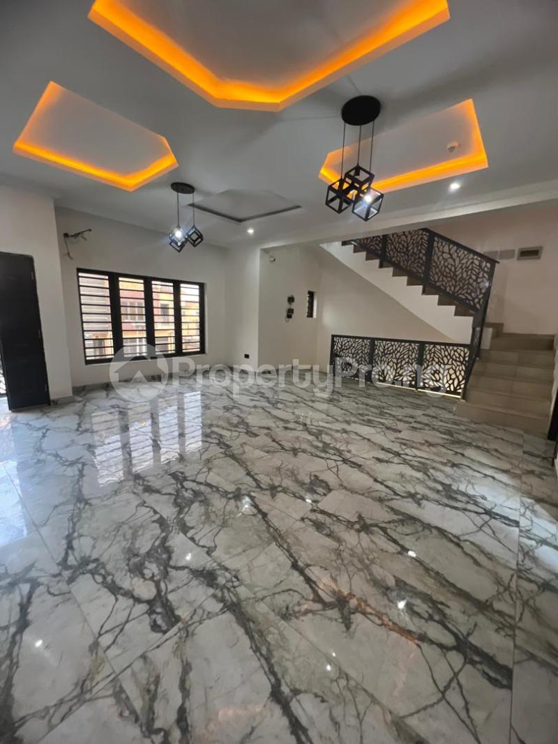 3 bedroom House for rent Orchid Road orchid Lekki Lagos