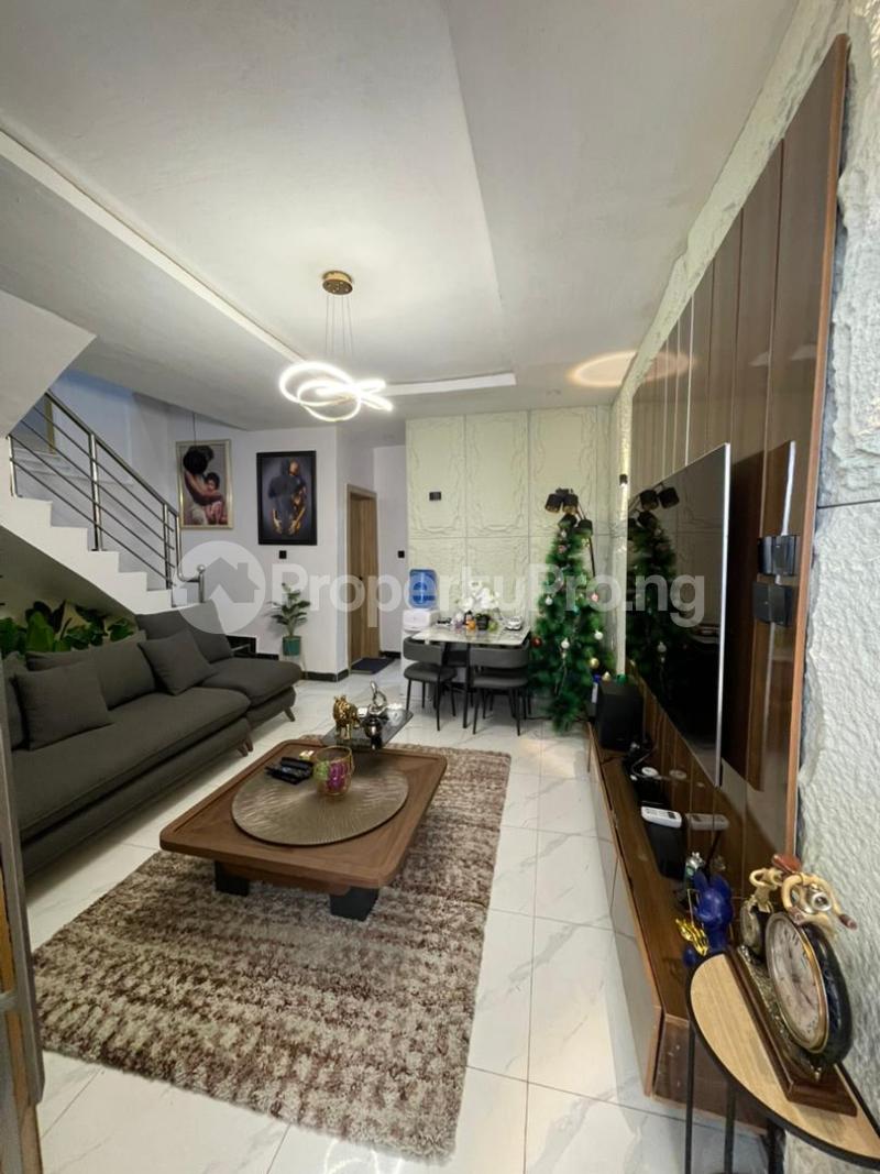 3 bedroom House for rent General Paint Lekki Scheme 2 Ajah Lagos