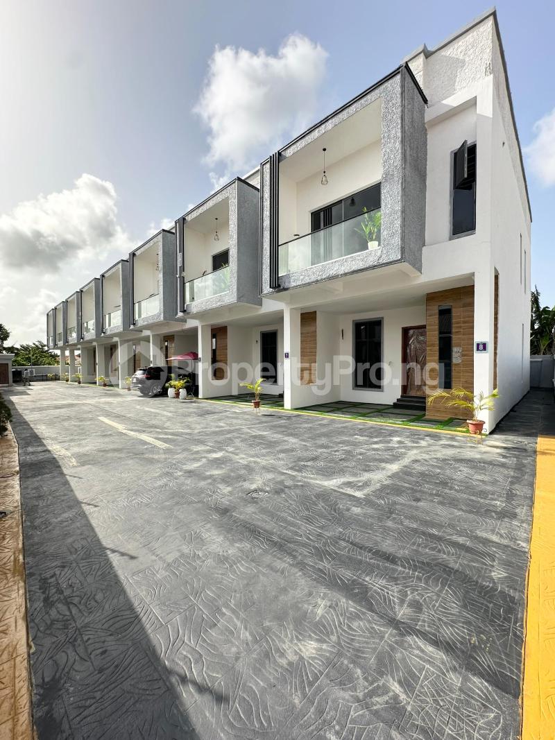 3 bedroom House for sale Sangotedo Lagos