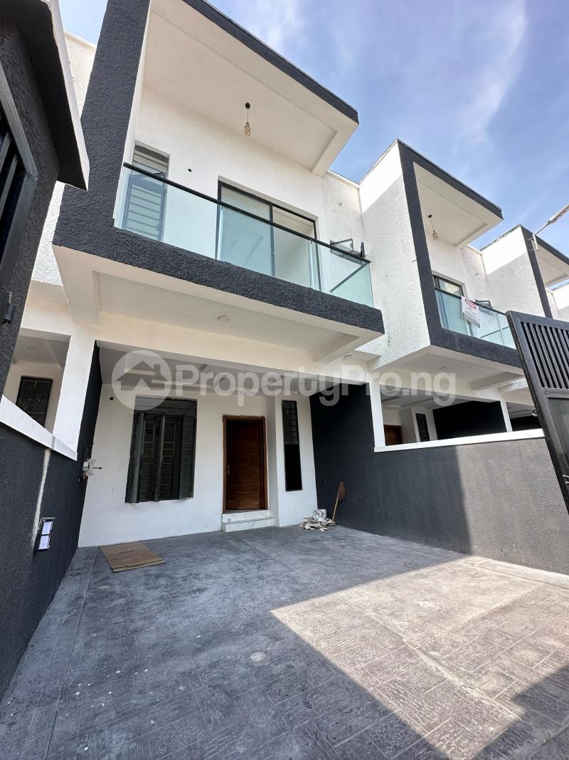 3 bedroom House for sale Ikota Gra Lekki Lagos