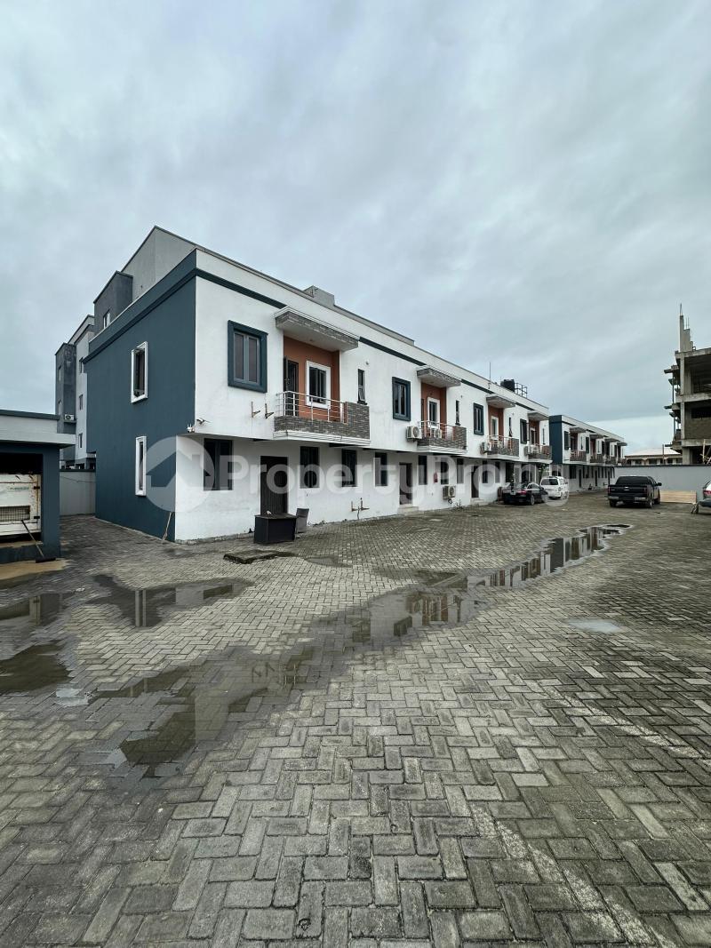 3 bedroom House for sale Not Far From Ocean Bay, Easily Accessible Also Via Coastal Road Orchid Lekki Lagos