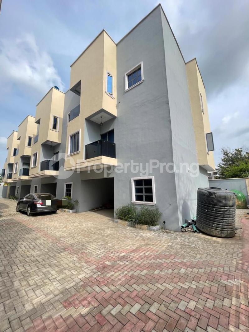 3 bedroom House for sale Yaba Lagos