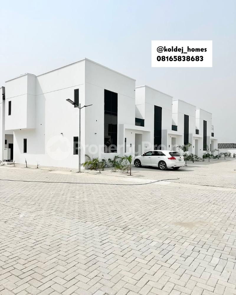 3 bedroom House for sale Ogombo Ajah Lagos