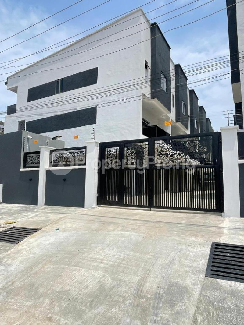 3 bedroom House for rent Agungi Lekki Lagos