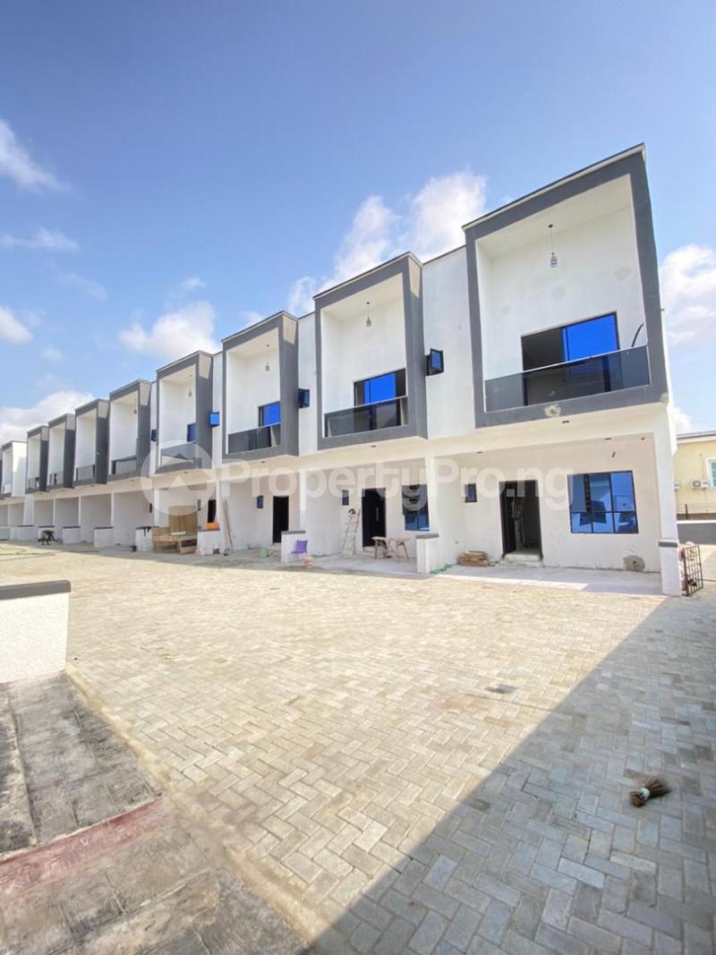 3 bedroom House for sale Lagos Business School Axis Off Lekki-Epe Expressway Ajah Lagos