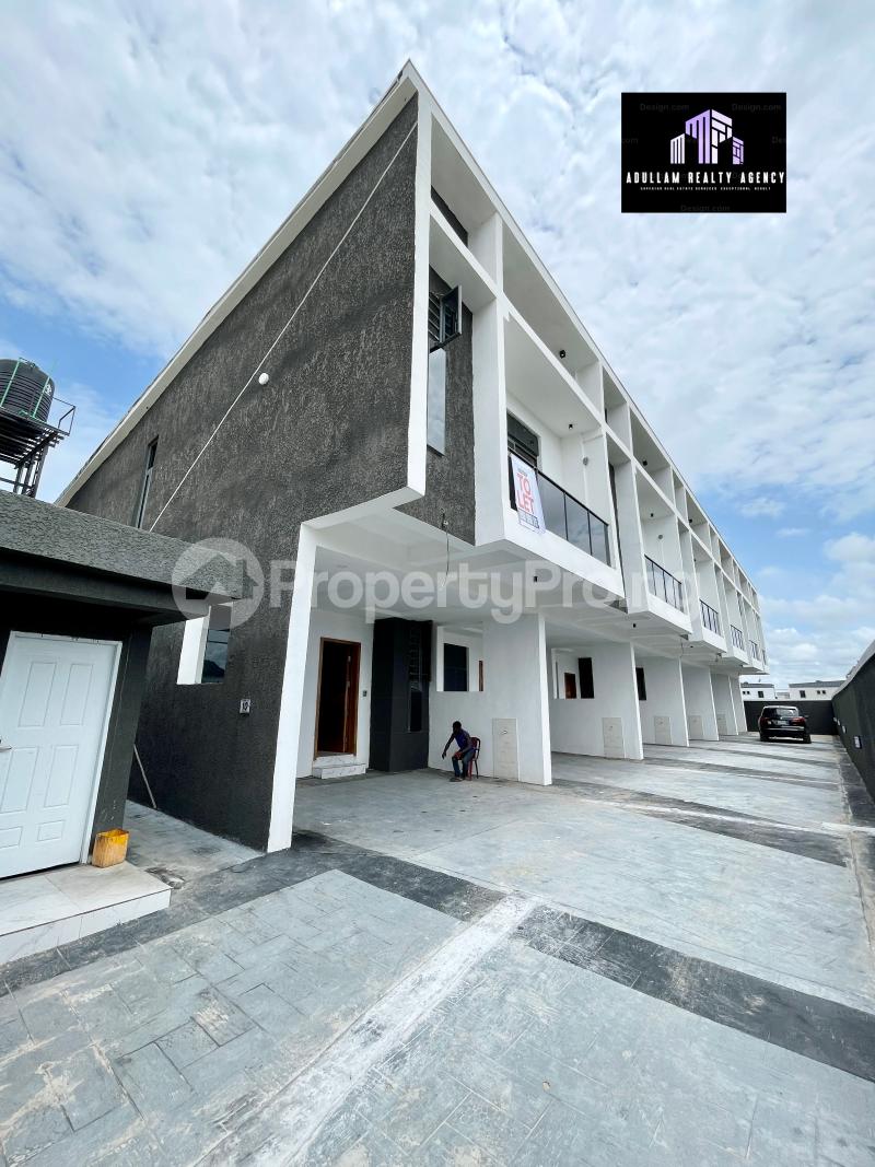 4 bedroom House for rent Off Lekki-Epe Expressway Ajah Lagos