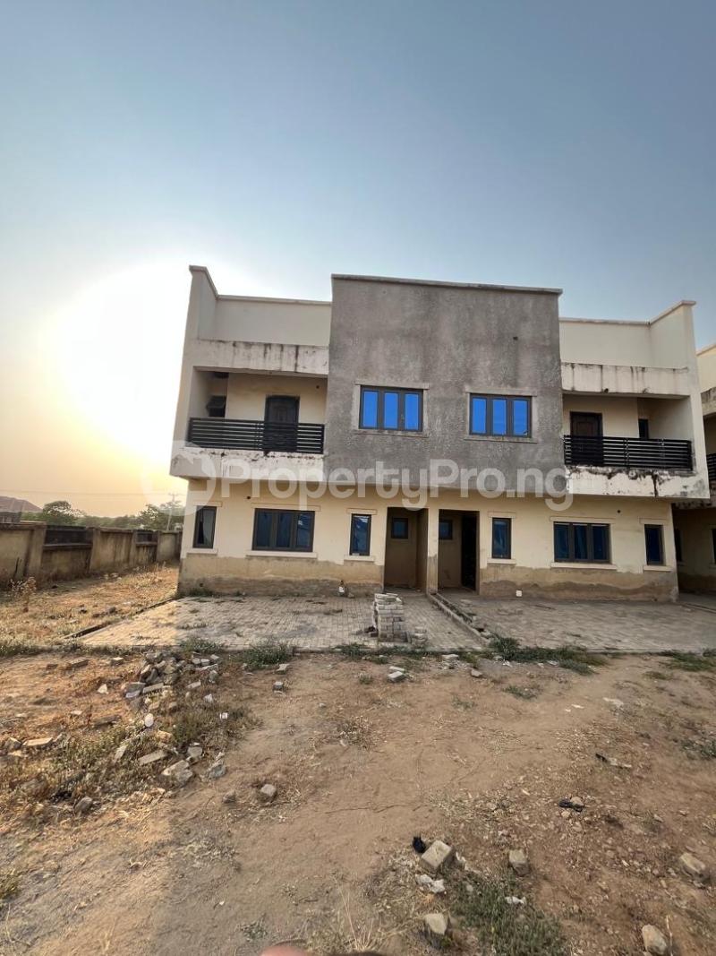 3 bedroom House for sale Kaura (Games Village) Abuja
