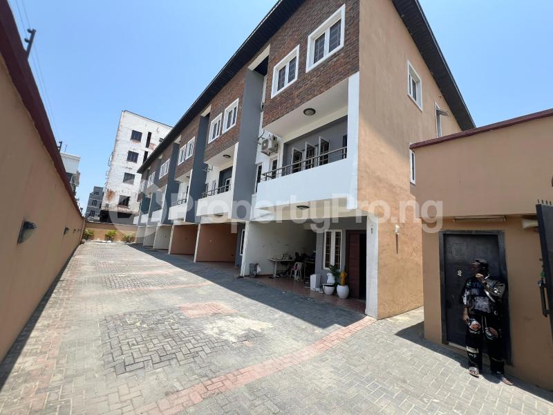 3 bedroom House for sale Ikate Lekki Lagos