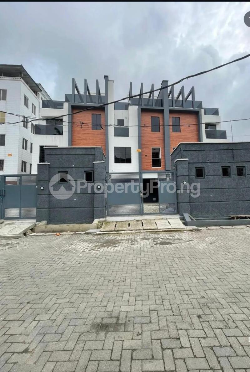 3 bedroom House for rent Victoria Island Lagos