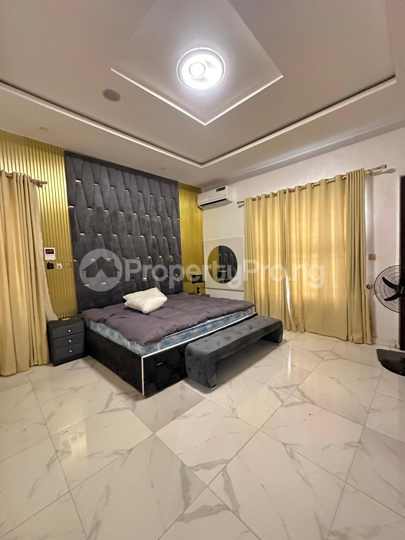 3 bedroom House for rent G.r.a Ikota Lekki Lagos