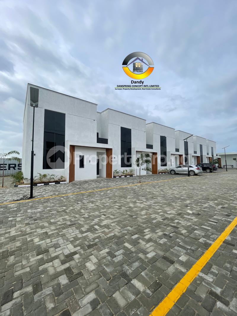 3 bedroom House for sale Abraham adesanya estate Ajah Lagos
