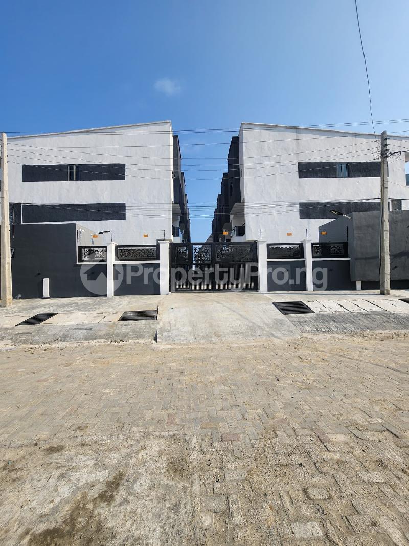 3 bedroom House for rent Serviced 3 Bedroom Terrace Duplex For Rent Osapa london Lekki Lagos