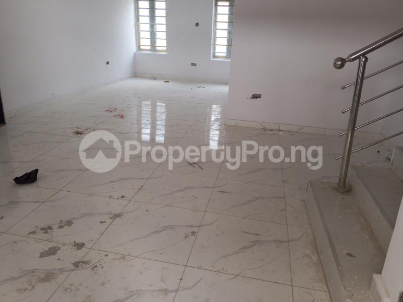 3 bedroom House for rent Mobil Road Ajah Lagos