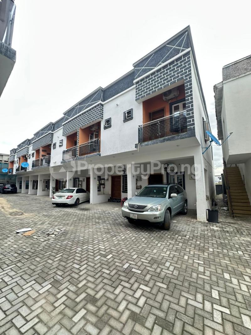 3 bedroom House for sale Ikota Lekki Lagos