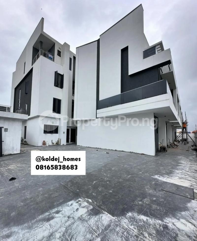 3 bedroom House for rent 3 Bedroom Terrace Located In A Secured Call To Access Estate With Zero Flooding, Ologolo Lekki Lagos - 0