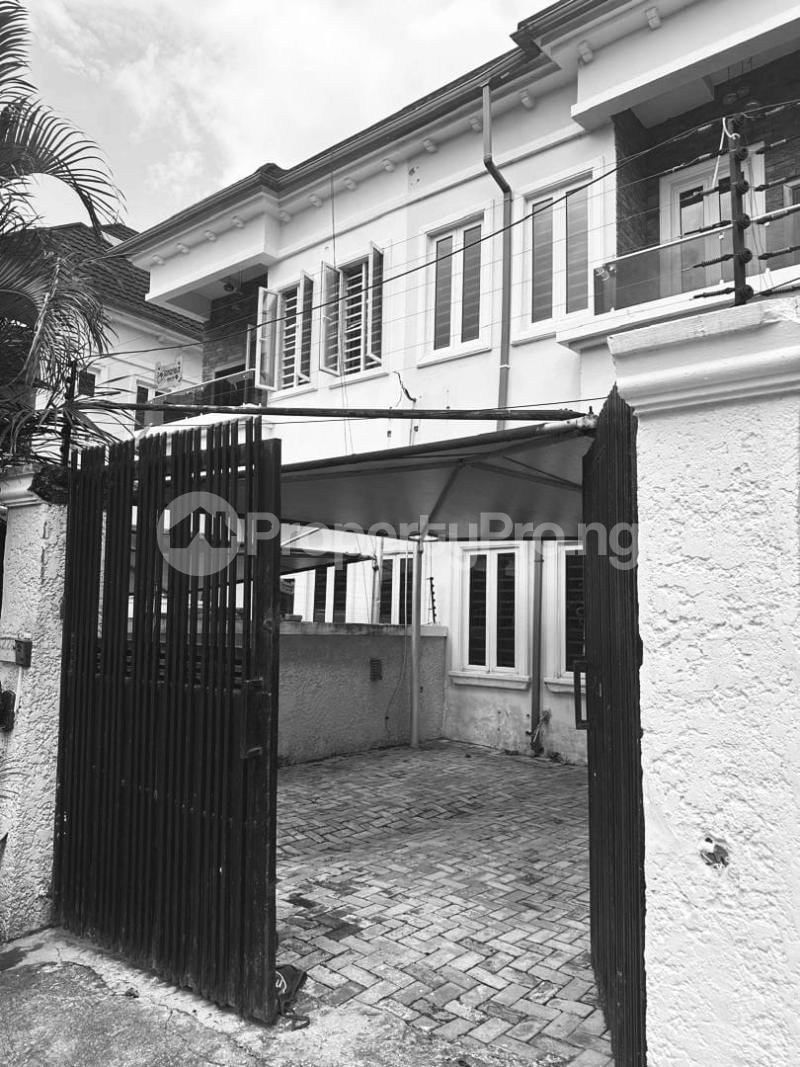 3 bedroom House for rent Chevron Chevron Lekki Lagos