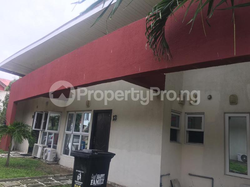 3 bedroom Flat / Apartment for sale Southpointe Estate, Lekki. Lekki Phase 2 Lekki Lagos - 1