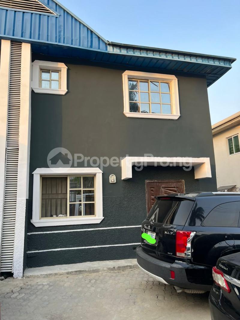 3 bedroom House for rent Behind Sky Mall, Off The Express Sangotedo Lagos - 21