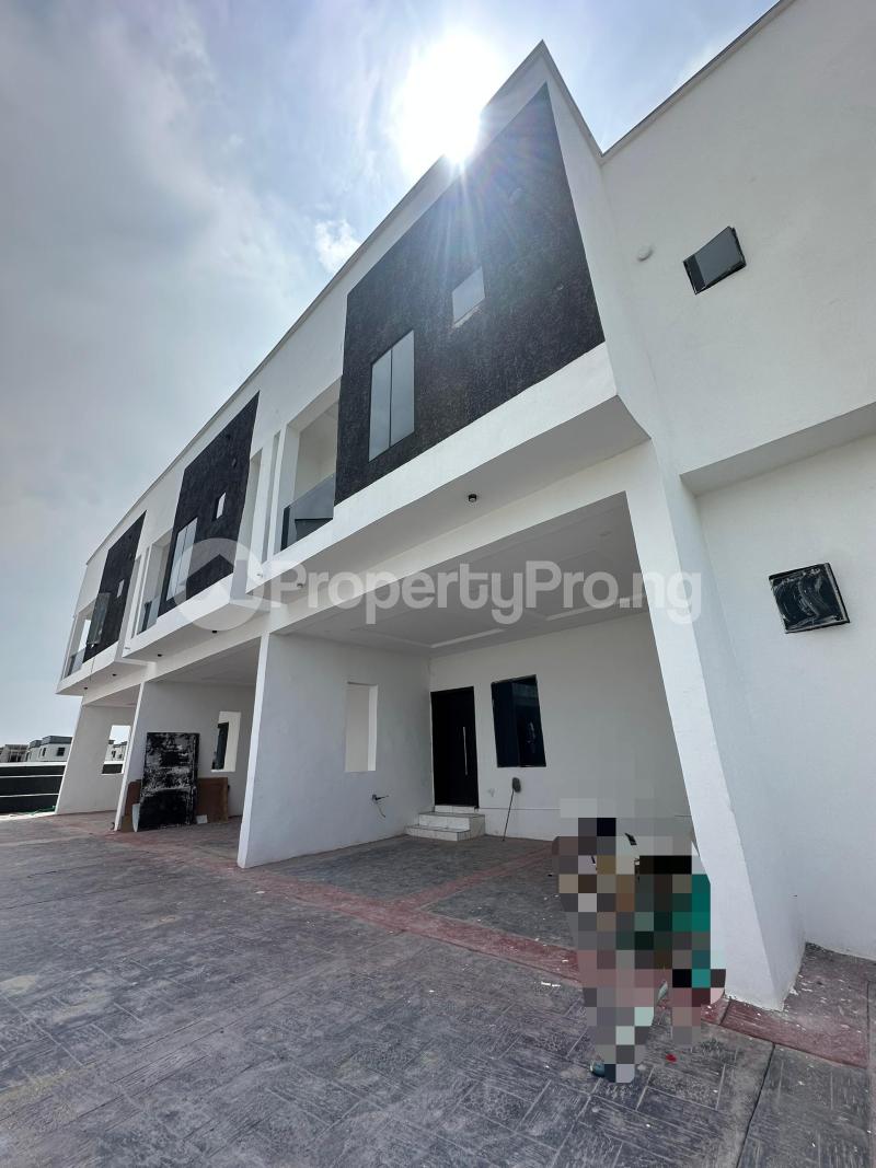 3 bedroom House for sale Abraham adesanya estate Ajah Lagos