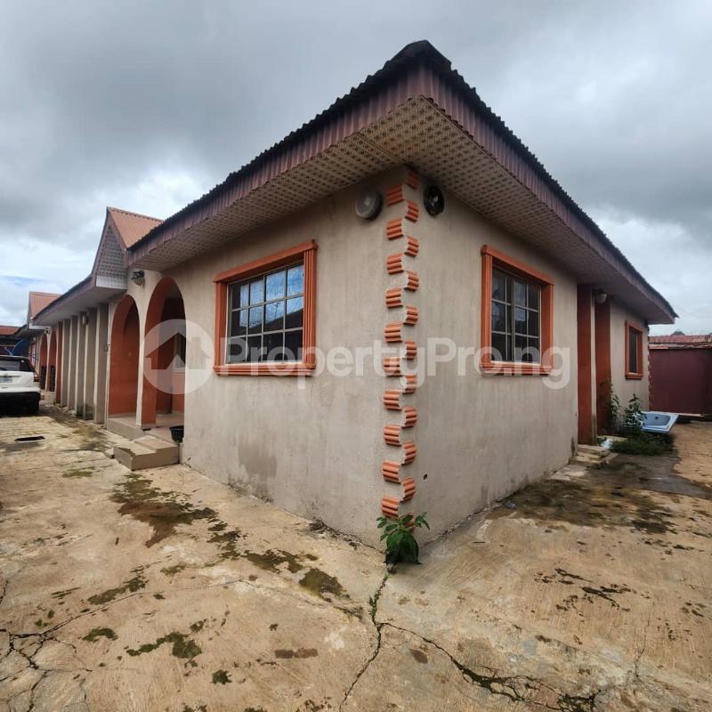 3 bedroom House for sale Akuru, Elebu, Oluyole Extension Ibadan. Oluyole Estate Ibadan Oyo