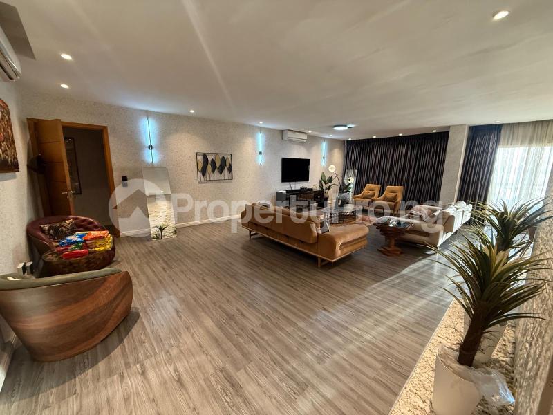3 bedroom Flat / Apartment for shortlet Ikoyi Lagos - 0