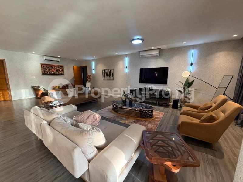 3 bedroom Flat / Apartment for shortlet Ikoyi Lagos