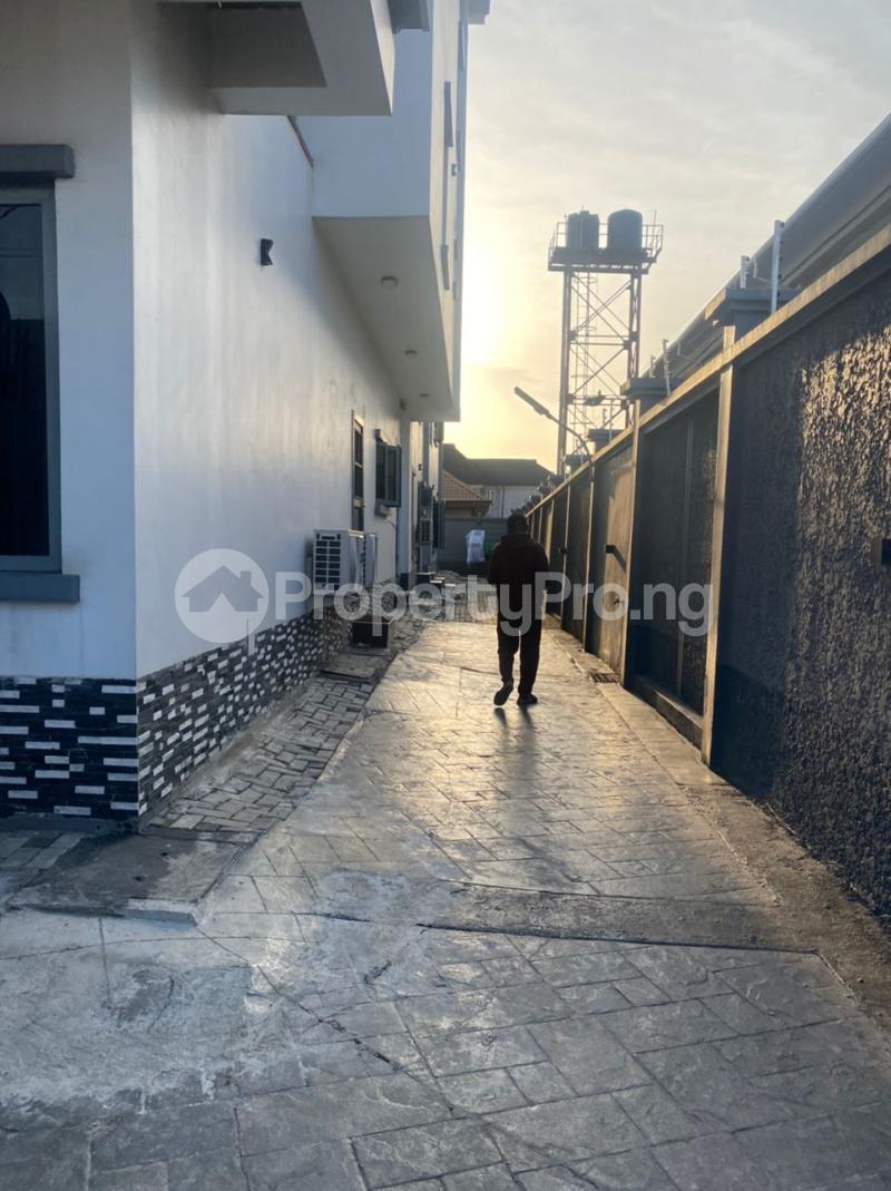 3 Bedroom Flat / Apartment in Medina Gbagada Lagos Flat / Apartment