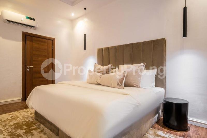 3 bedroom House for shortlet ONIRU Victoria Island Lagos