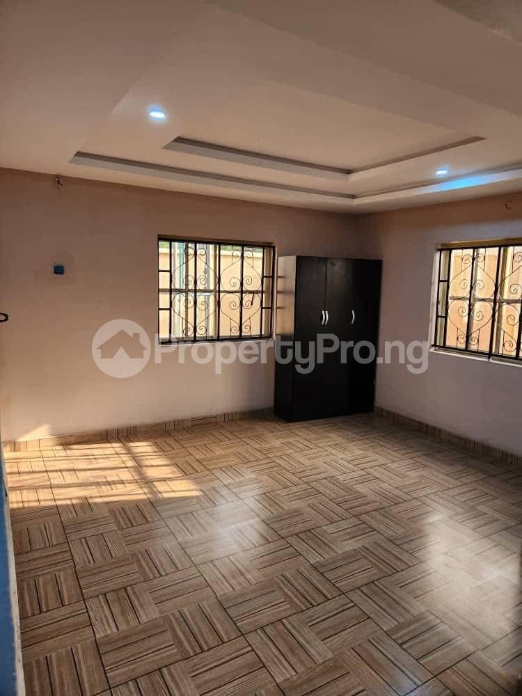 House for rent 2nd Avaince Off Tiper Garage Akala Express Ibadan Oyo - 6