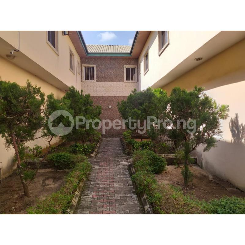 3 bedroom Flat / Apartment for rent Lekki Phase 1 Lekki Lagos